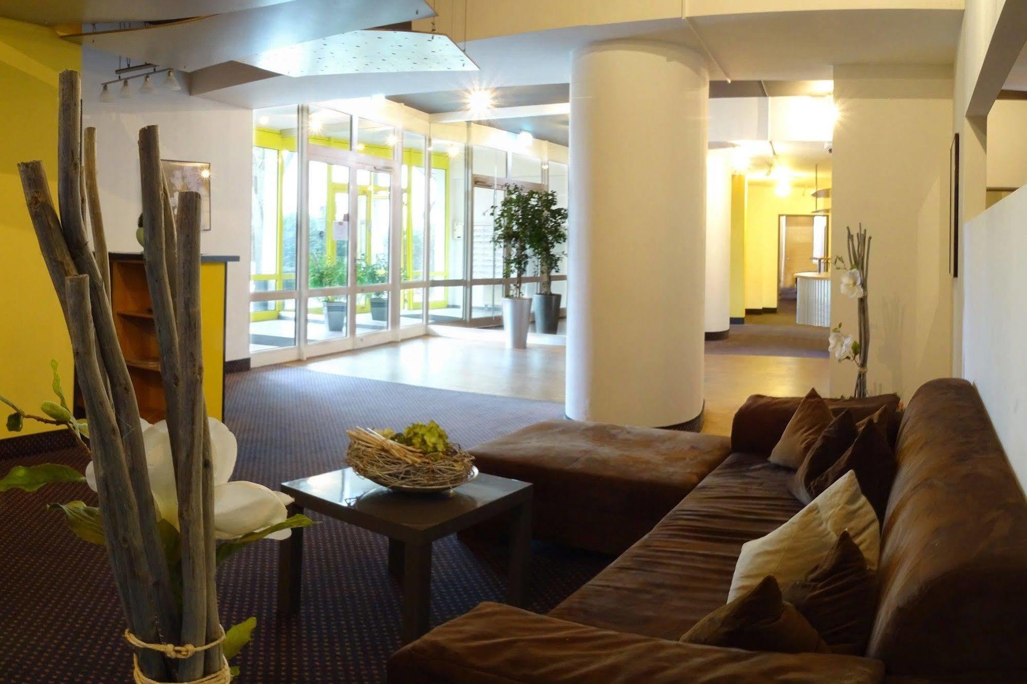 Plaza Suites Rüsselsheim Exterior foto